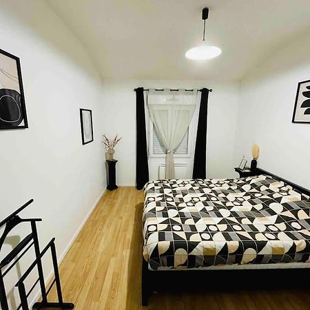 Superbe Duplex Cosy Appartement Reims Buitenkant foto